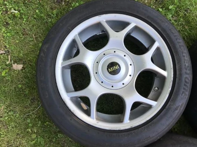 4x Mini Cooper “Y-Spoke Star” OEM 16” mags (4x100mm) thumbnail 5