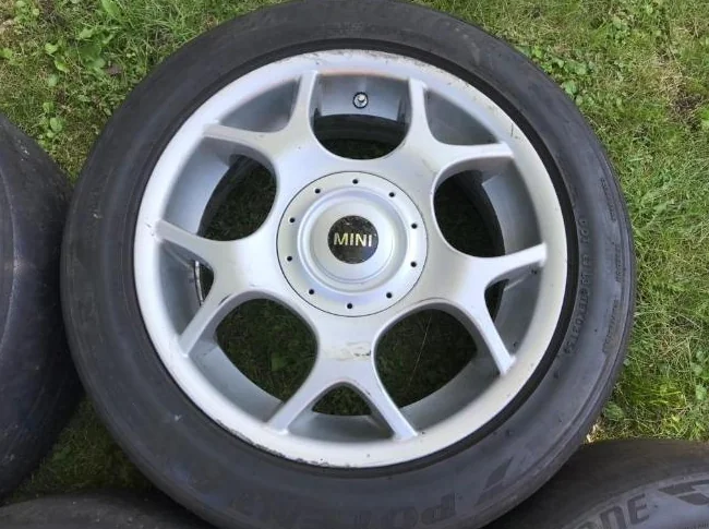 4x Mini Cooper “Y-Spoke Star” OEM 16” mags (4x100mm) thumbnail 6