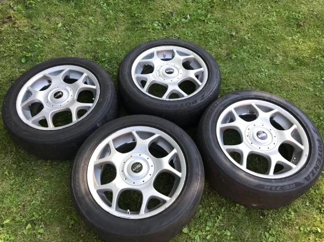 4x Mini Cooper “Y-Spoke Star” OEM 16” mags (4x100mm) thumbnail 2
