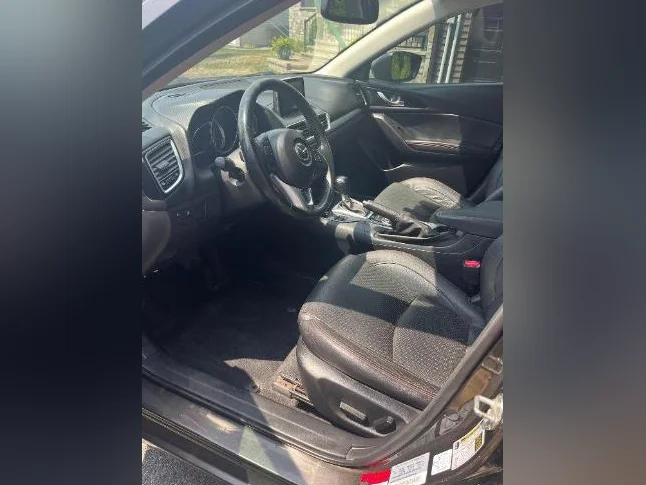 Mazda 3 2014 Grand Touring thumbnail 5