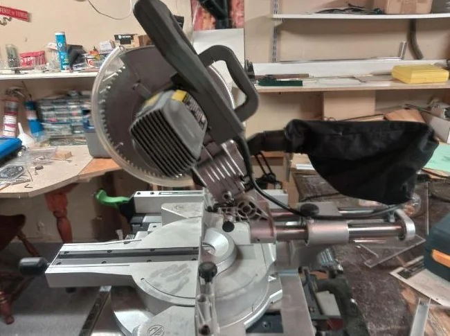 banc de scie et scie à onglet thumbnail 4
