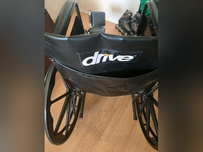 FAUTEUIL ROULANT NEUF thumbnail 5