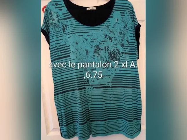 PLEINS DE VETEMENTS PRESQUE NEUFS  LARGE A 2 X