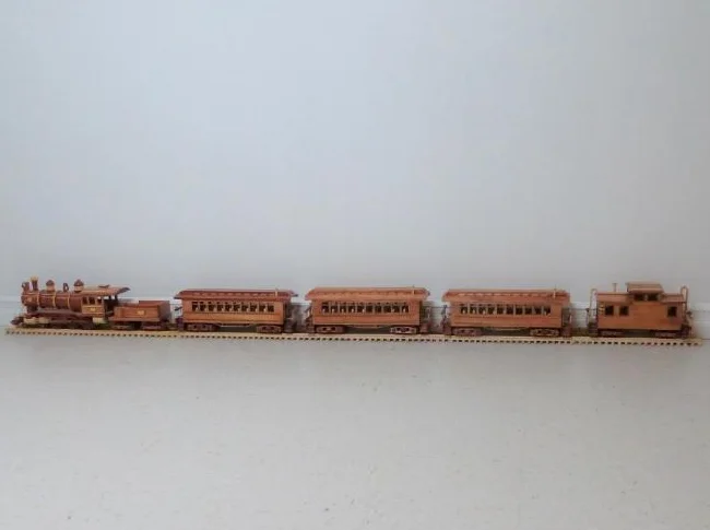 Train Miniature