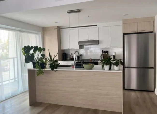 Condo 4 1/2 Laval thumbnail 2