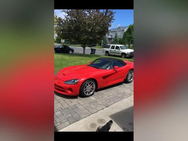 2004 Dodge Viper