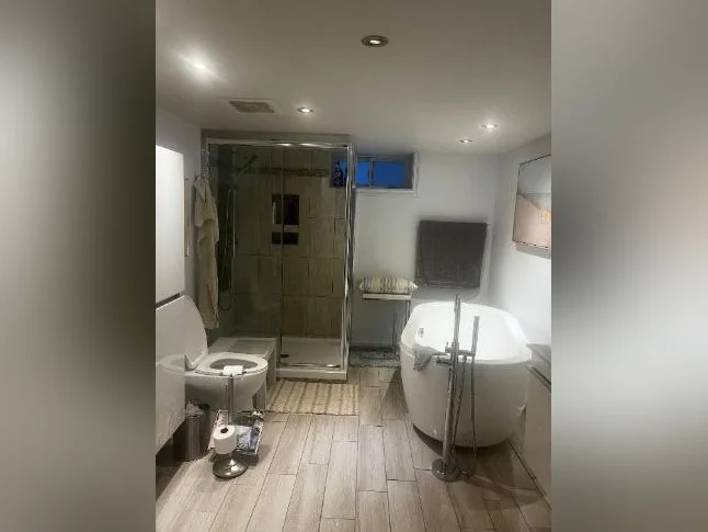 Chambre à louer travailleur de l'extérieur thumbnail 2