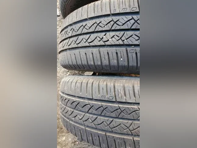 4 pneus été/4 saison Continental True contact 185/65r15 en bonne condition thumbnail 3