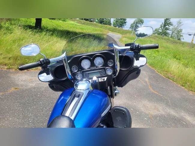 Harley Davidson a vendre thumbnail 9