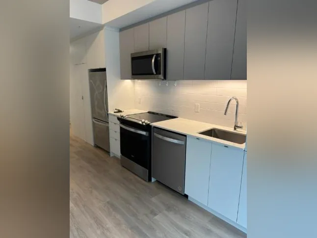 Joli condo 3 1/2 thumbnail 4