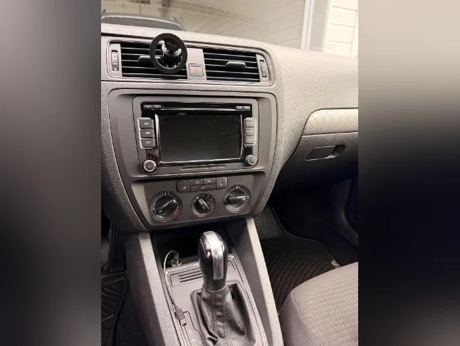 Jetta 2015 104600 km thumbnail 7