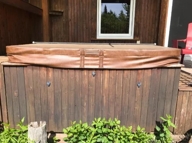 Couvercle de spa