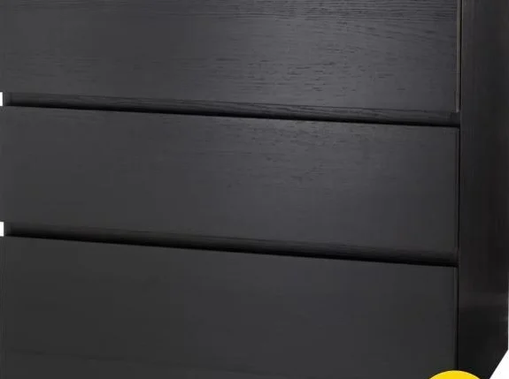 À vendre commode IKEA 3 tiroirs thumbnail 3