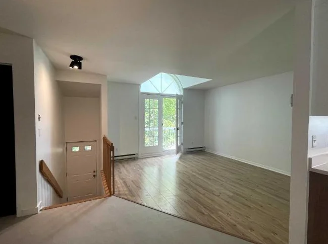 Logement 4 1/2 à louer St-Jérôme pour le 1er juillet 1 450$ thumbnail 3