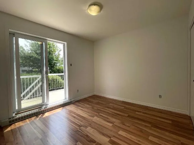 Logement 4 1/2 à louer St-Jérôme pour le 1er juillet 1 450$ thumbnail 8