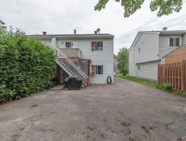 Logement 4 1/2 à louer St-Jérôme pour le 1er juillet 1 450$ thumbnail 10