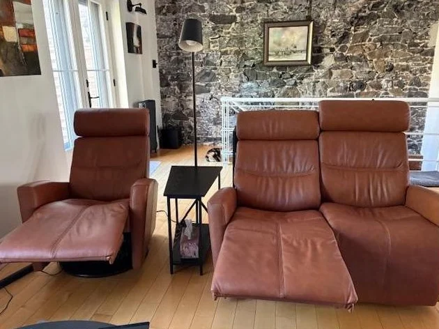 Causeuse et fauteuil en cuire de Marque Fjord thumbnail 3