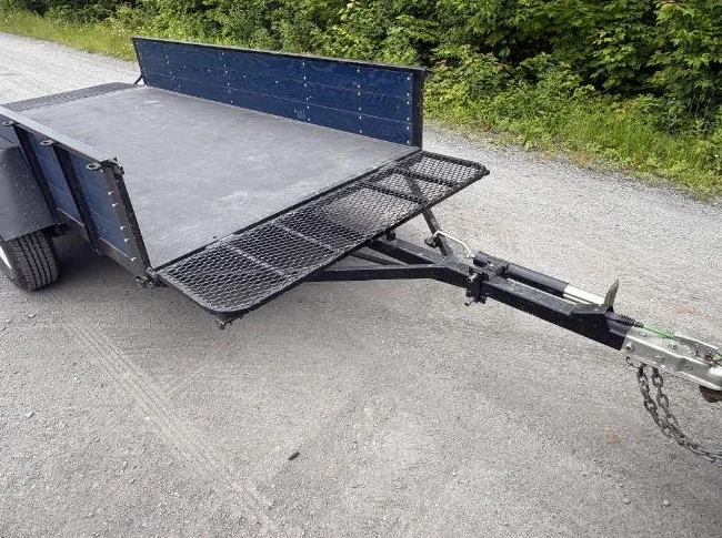 Remorque tandem 62 pouces de large X 10pi4 pouces, 2 essieux de 3500lbs galvanisé thumbnail 2