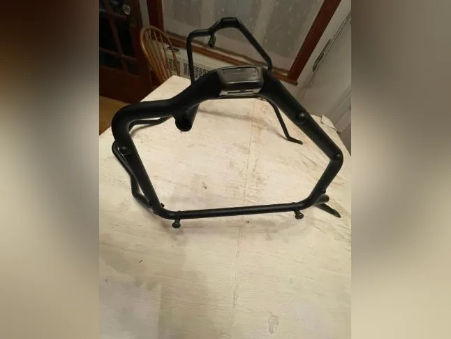 Support à valise de moto thumbnail 3