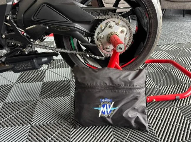 MV Agusta dragster RC 2022 thumbnail 7