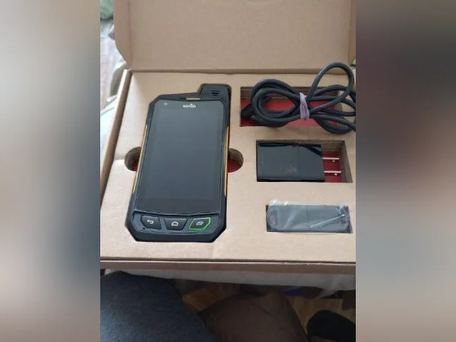 Téléphone portable Sonim robuste thumbnail 5