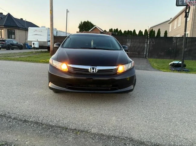 Honda civic lx 2012 thumbnail 3