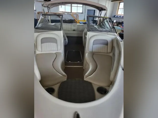 Bateau Stingray 2006, 195 LR, 19 pied 1/2 thumbnail 3