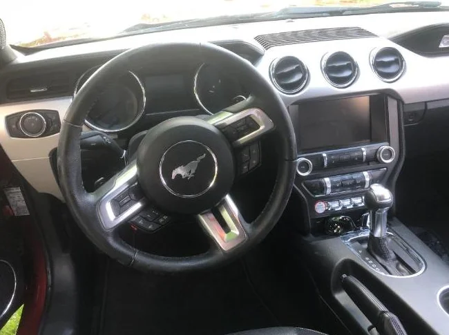 2015 Ford Mustang GT Premium Cabriolet V8 5.0 Litres 422 HP 57225Km thumbnail 9