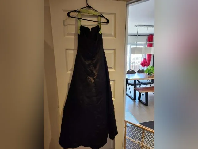 robes de bal ou d soirée, grandeur petite