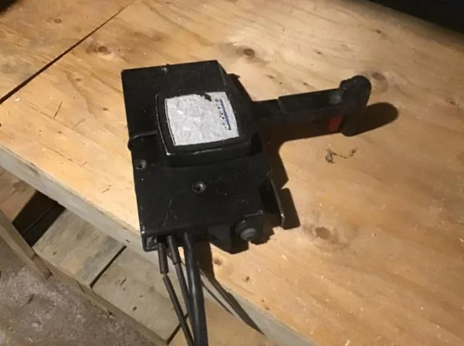 Moteur Hors-Bord 60HP années 1990 thumbnail 5