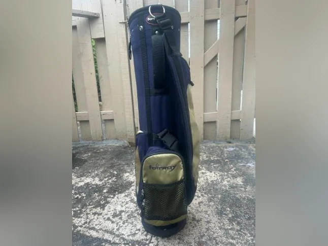 Sac de golf Fairway avec 2 set de baton droitier thumbnail 2