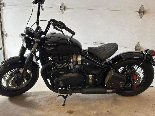 Triumph Bobber 2018 thumbnail 3