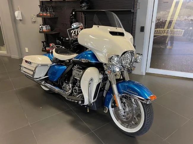 Harley-Davidson - Electra Glide - Revival
