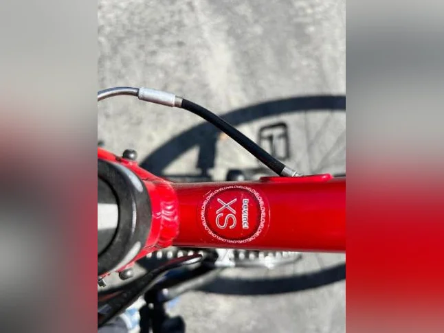 Vélo assistance électrique Devinci – pour personne de 4’10" @ 5’3" thumbnail 4