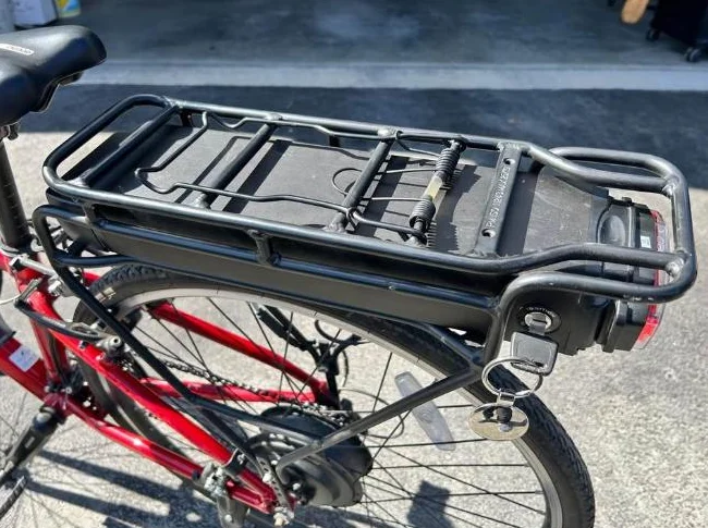 Vélo assistance électrique Devinci – pour personne de 4’10" @ 5’3" thumbnail 2