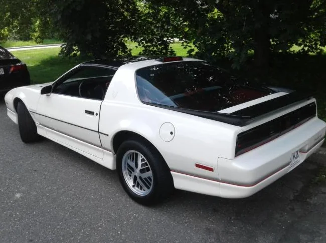 1985 Pontiac Trans Am T-Tops * ORIGINAL *