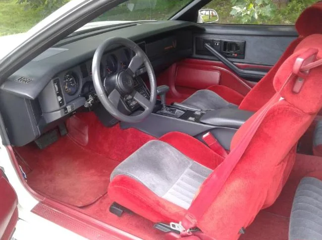 1985 Pontiac Trans Am T-Tops * ORIGINAL * thumbnail 5