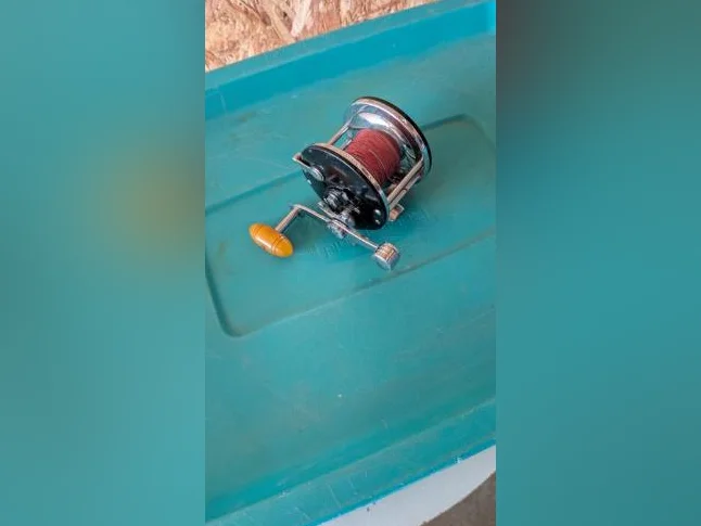 CANNE À PECHE (MAJOR) ET MOULINETS thumbnail 2