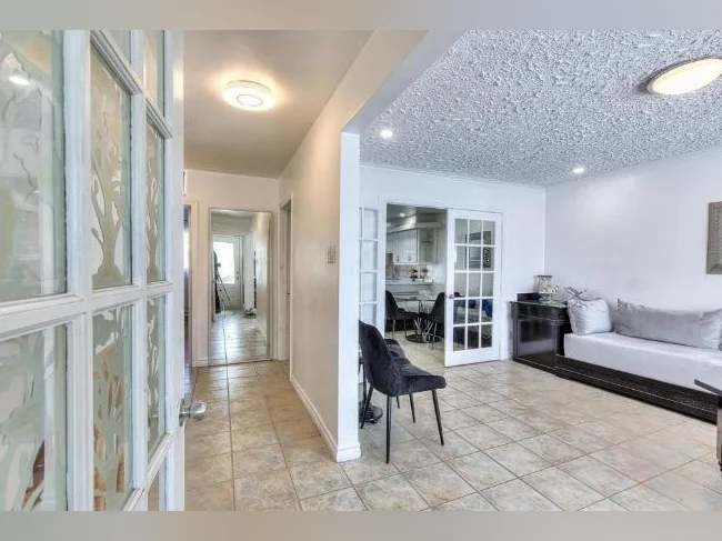 Maison Appartement 7 1/2 à louer St-Leonard / House for rent thumbnail 2