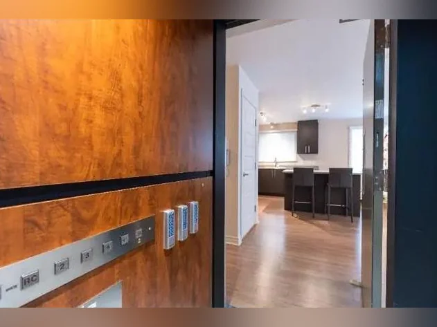 luxueux logement 5 1/2, ascenseur privé