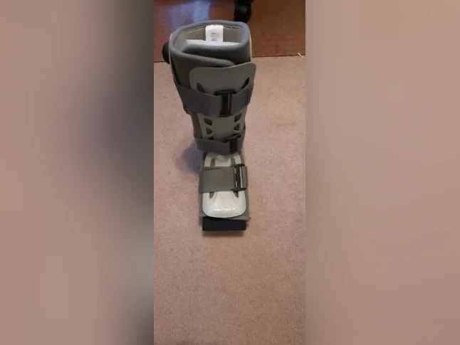 Botte de protection médicale thumbnail 2