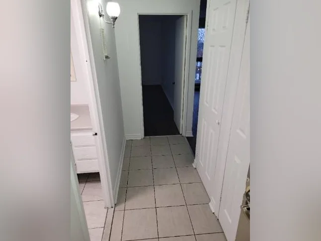Très Bel Appartement 3 1/2 à Louer - Boulevard Des Sources - DDO - Aussi Studio, 4 1/2