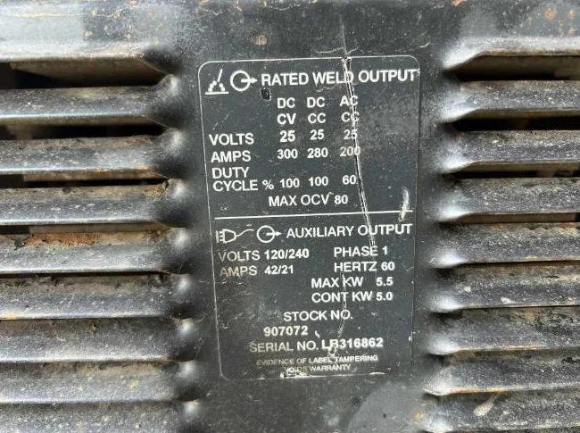 Soudeuse Génératrice MILLER LEGEND 301G Welder 5500W Generator thumbnail 10