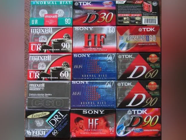 Lot de cassettes Maxell, TDK, SONY, FUJI, VHS neuves