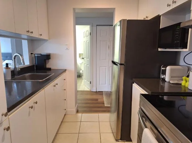 Appartement de 1 chambre et 1 salle de bain
