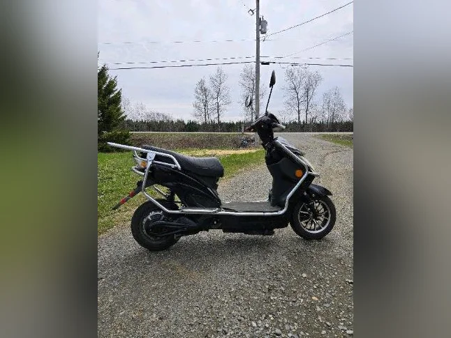 scooter électrique thumbnail 2