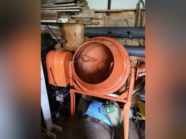 A vendre bétonnière / mixer - mélangeur à béton thumbnail 2