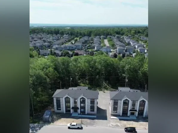 4½ neuf à louer, vue sur le boisé, Bellefeuille, Saint-Jérôme thumbnail 10