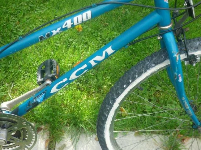 Bike 10 speed CCM thumbnail 5