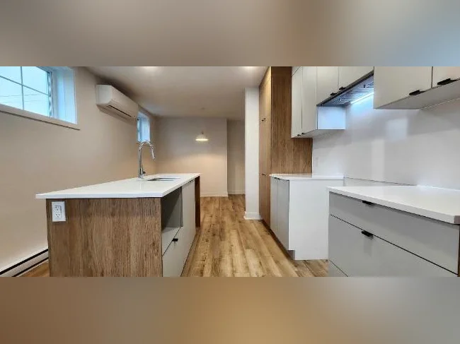 4 1/2 - CONDO NEUF ** 1 MOIS GRATUIT**